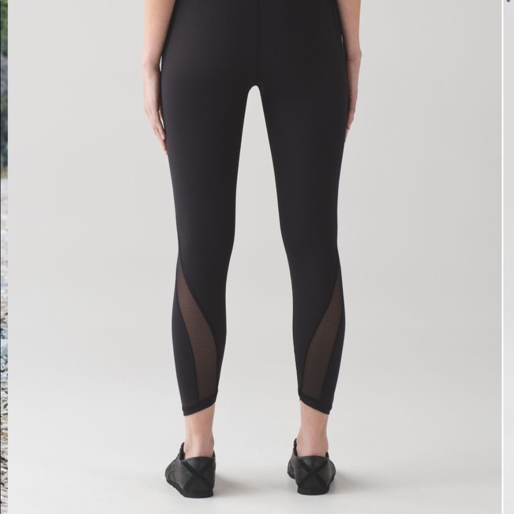 Lulu lemon featherlight tight black 6